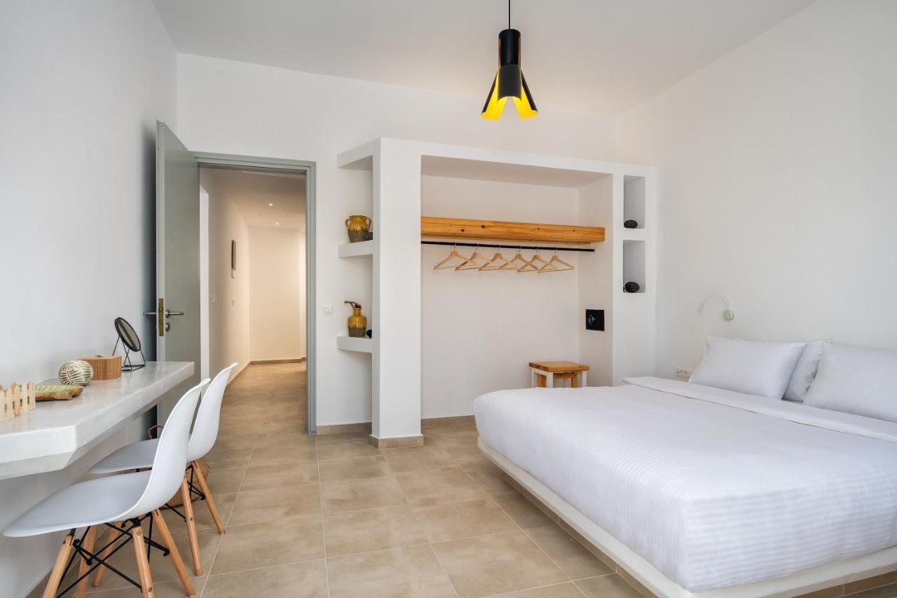 Astivi Santorini Apartments Pýrgos Exteriör bild